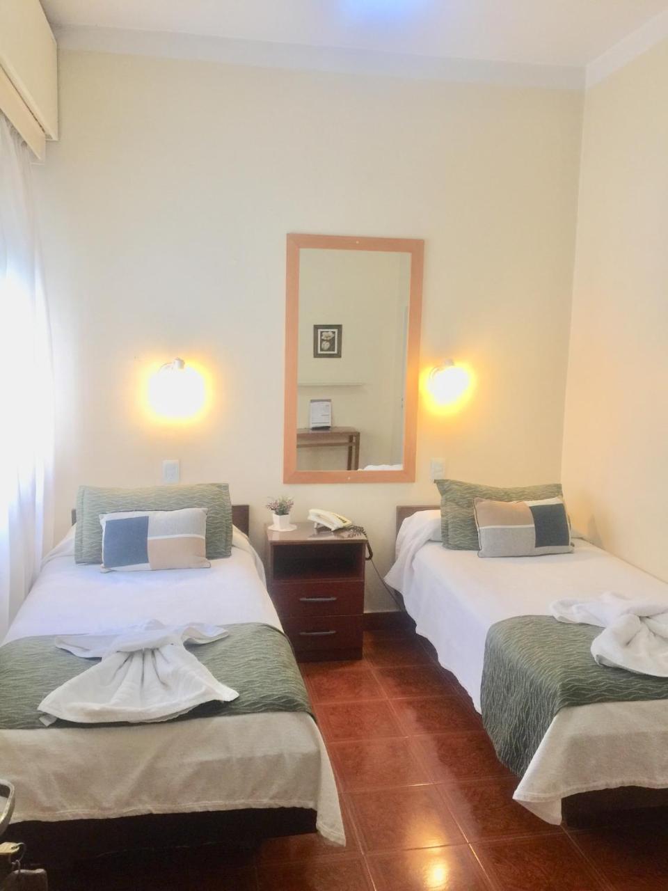 Hotel Plaza 2*